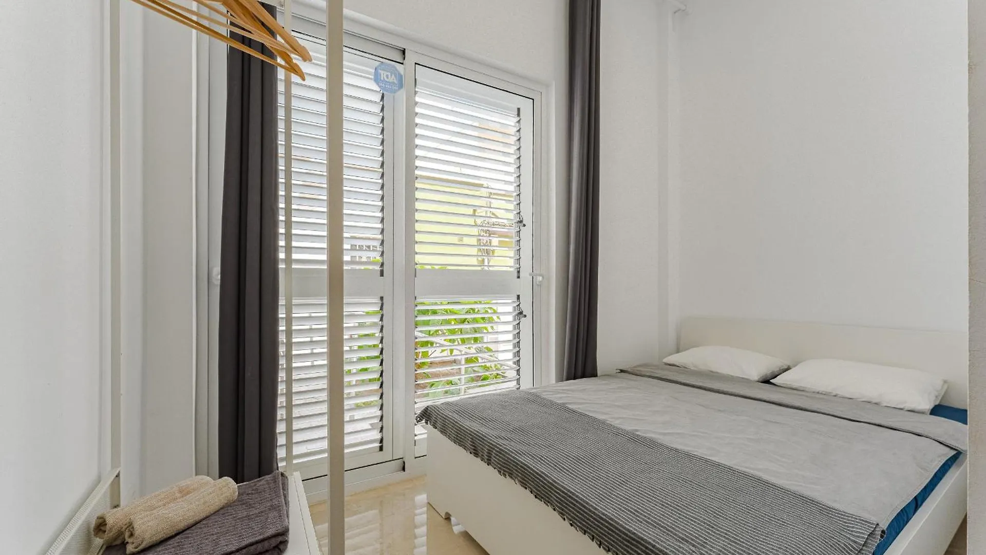 Few Steps From The Beach Hostel In Los Cristianos 阿罗纳 0*,  西班牙