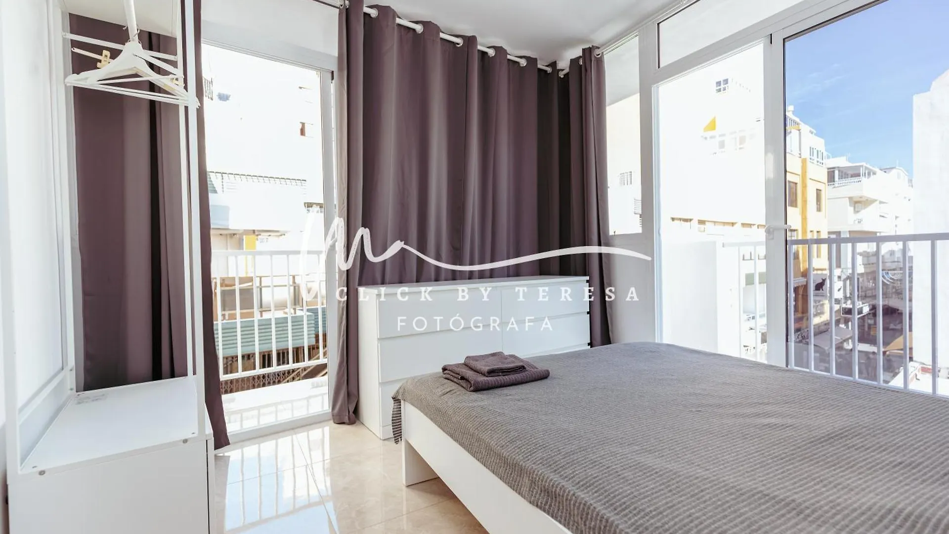 Few Steps From The Beach Hostel In Los Cristianos 阿罗纳 西班牙