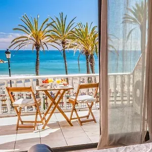 puerto-banus-beach-apartments.es-andalucia.com/